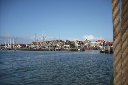 volendam2 De havenmonding van Volendam